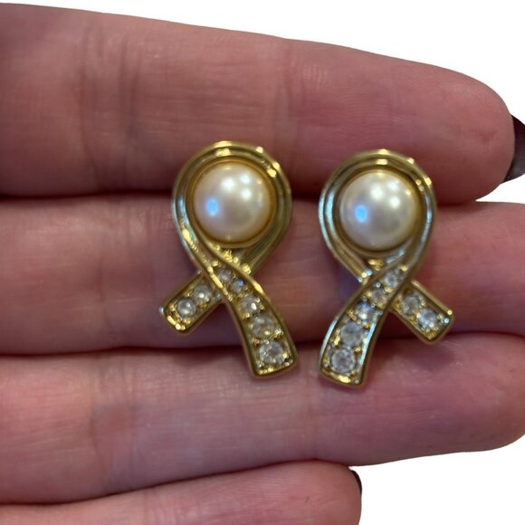 Monet Pearl Rhinestone Goldtone Earrings NWT Vintage 80s Statement  Quality - Picture 5 of 6